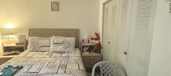 3 dormitorios villa en venta en Miami, Miami-Dade, Florida, USA № 614953 11