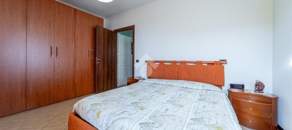 4 rooms House in Reggio Emilia, Italy No. 234240 20