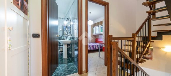 4 rooms House in Reggio Emilia, Italy No. 234240 13