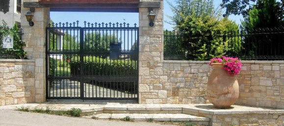 Propiedad de 5 dormitorios en Polydendri, Greece No. 6865 11