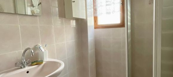 Casa de 4 dormitorios en Cauffry, France No. 43064 25