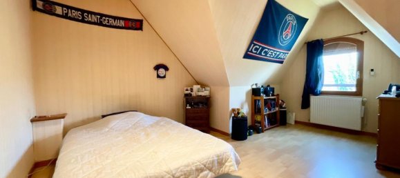 Casa de 4 dormitorios en Cauffry, France No. 43064 9