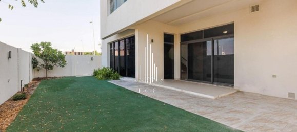 4 bedrooms Villa in Yas Island, UAE No. 41804 14