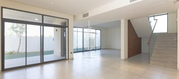 4 bedrooms Villa in Yas Island, UAE No. 41804 3