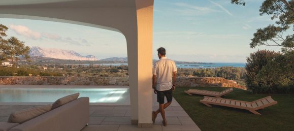 5 rooms Villa in San Teodoro, Italy No. 18210 2