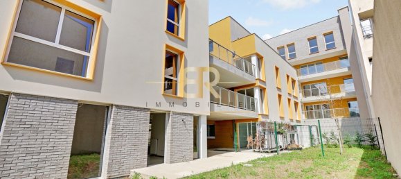 3 bedrooms Apartment in Aubervilliers, France No. 171185 20