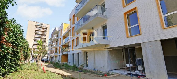 3 bedrooms Apartment in Aubervilliers, France No. 171185 18