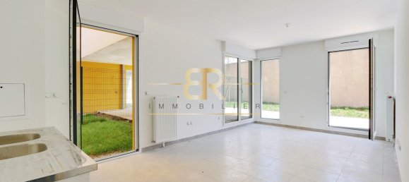 3 bedrooms Apartment in Aubervilliers, France No. 171185 8