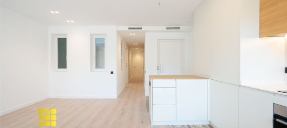 2 bedrooms Apartment in Eixample, Spain No. 191401 10