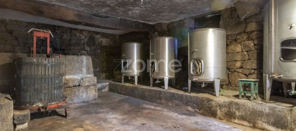 Casa de 8 dormitorios en Fafe, Portugal No. 13076 18