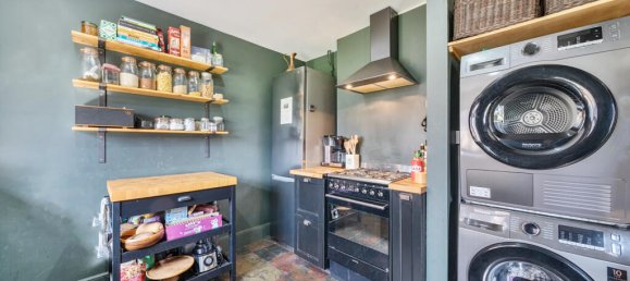 2 bedrooms Apartment in London, United Kingdom No. 7573 36