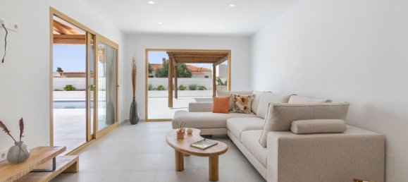 Casa de 4 dormitorios en Torrevieja, Spain No. 183670 6