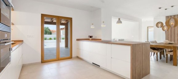 Casa de 4 dormitorios en Torrevieja, Spain No. 183670 14