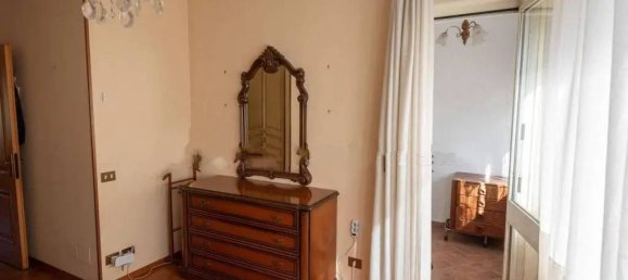 7 rooms House in Luni, Italy No. 99191 20