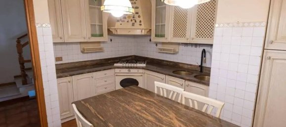 7 rooms House in Luni, Italy No. 99191 7