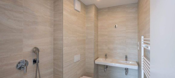 3 rooms Apartment in Favoriten, Austria No. 201552 11