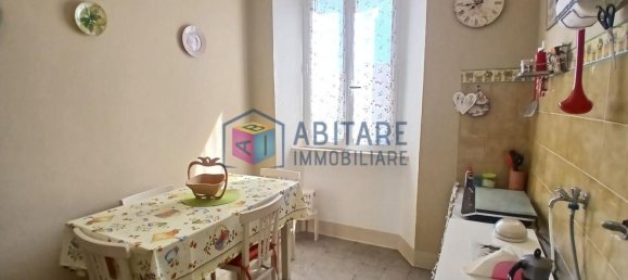 5-salle Appartement à Livorno, Italy No. 262433 8