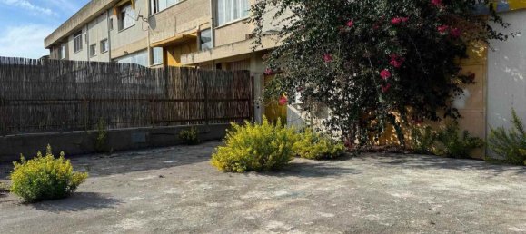 560m² Warehouse in Follonica, Italy No. 224399 8