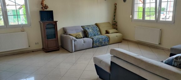 4 bedrooms House in Morhange, France No. 93822 4