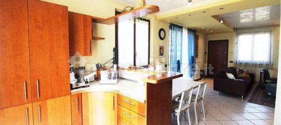 3 bedrooms Apartment in Dalmine, Italy No. 54791 5