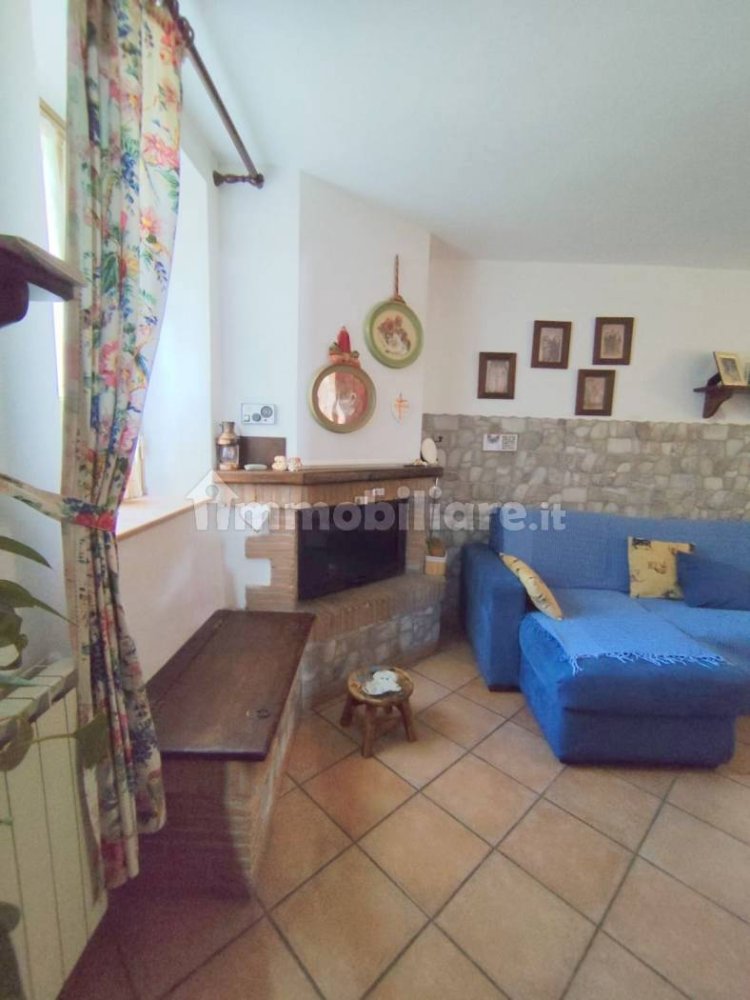 Casa de 3 dormitorios en Grosseto, Italy No. 75073