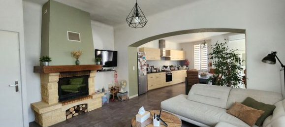 3 bedrooms House in Violes, France No. 304521 5