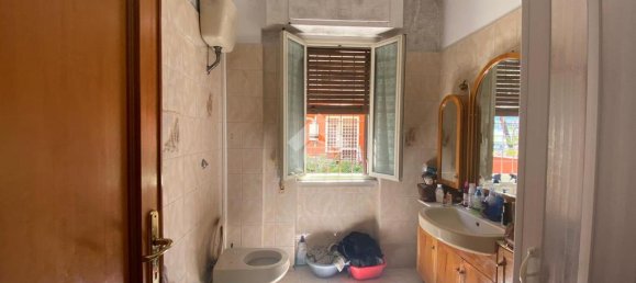 Квартира с 2 спальнями в Рим, Италия № 273420 16