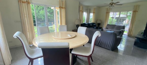 Casa de 3 dormitorios en Chiang Mai, Thailand No. 12942 4