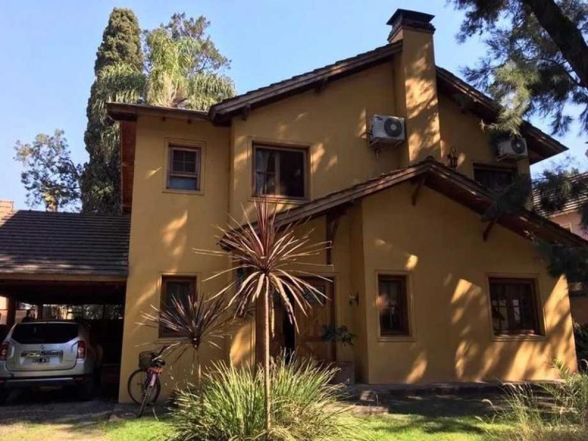 4 Schlafzimmer Haus in Hurlingham, Argentina, Nr. 95499