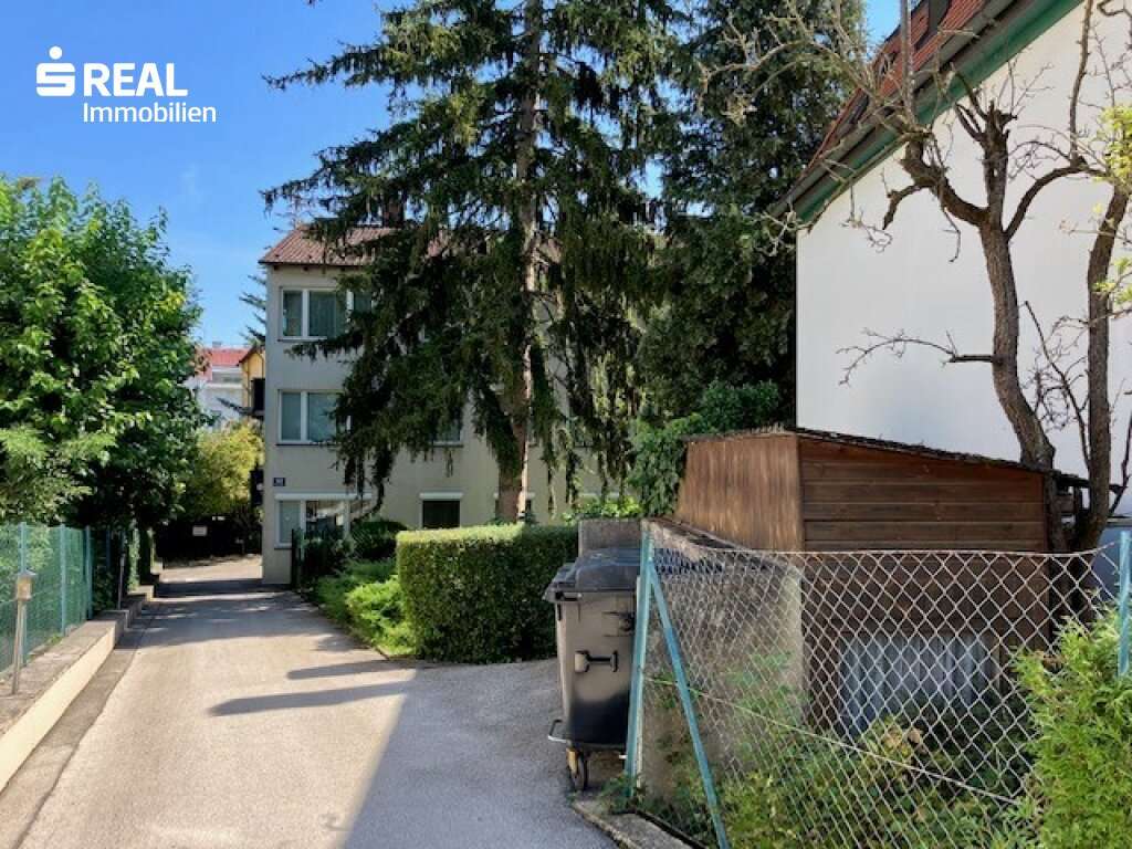 120m² Commercial property in Hietzing, Austria No. 45222