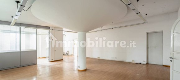 5 rooms Warehouse in Arosio, Italy No. 2379 13