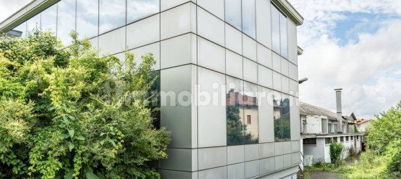 5 rooms Warehouse in Arosio, Italy No. 2379 3