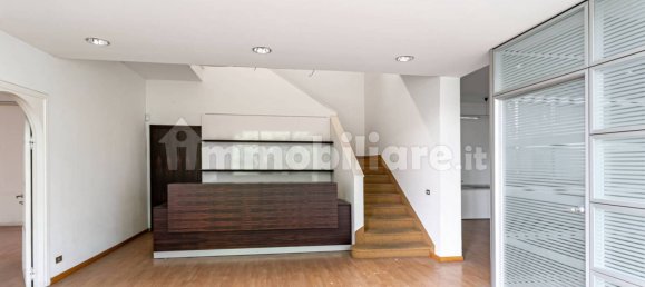 5 rooms Warehouse in Arosio, Italy No. 2379 14