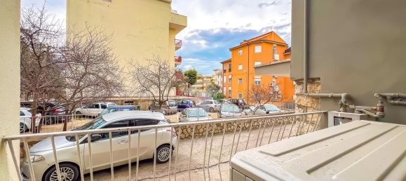 3 rooms Apartment in Formia, Italy No. 285277 5