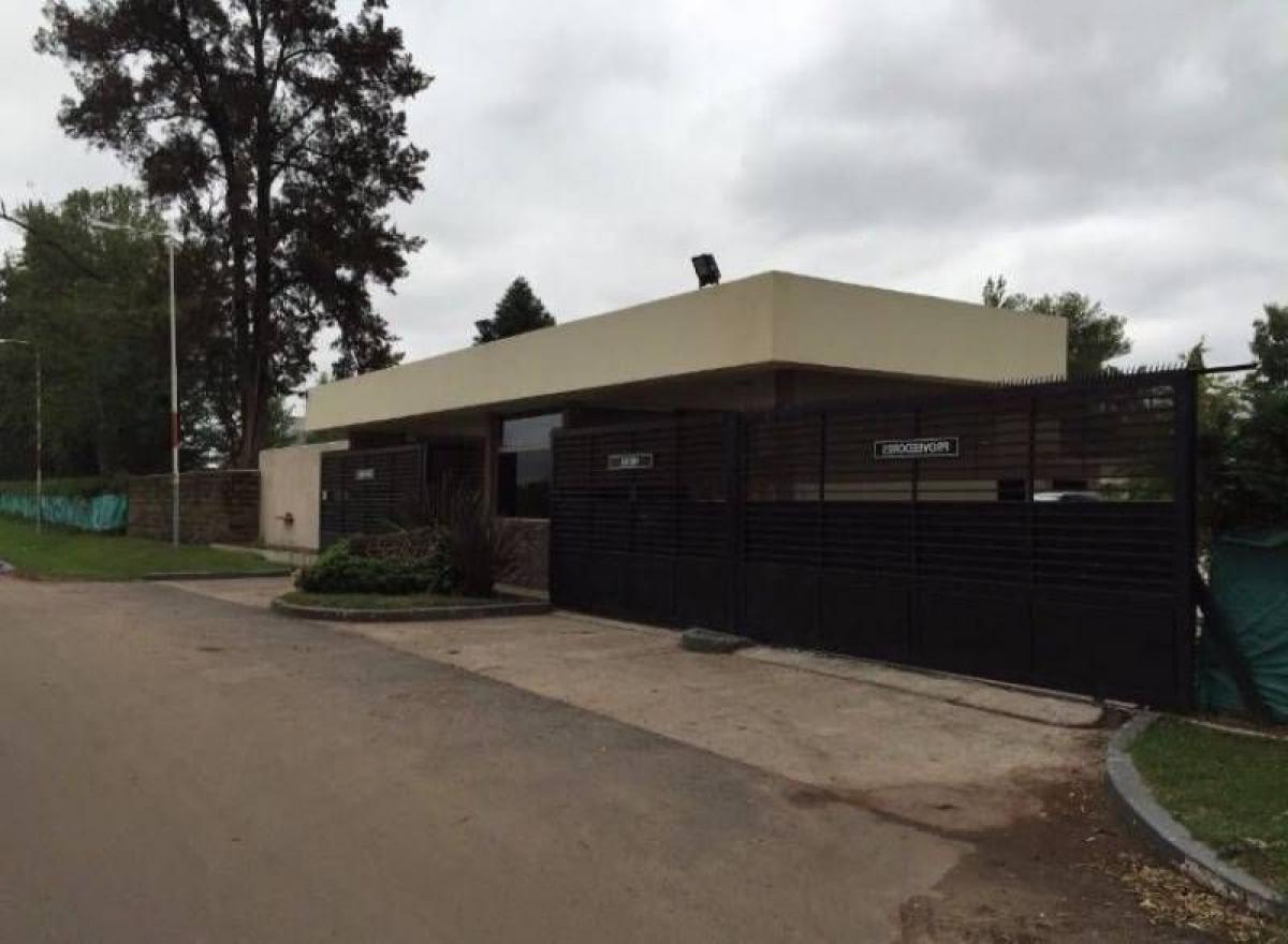  Land in Moreno, Argentina No. 41869