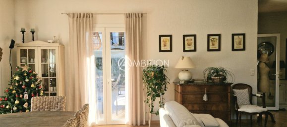 4 bedrooms Villa in Frejus, France No. 295647 9