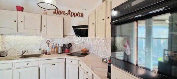 4 bedrooms Villa in Frejus, France No. 295647 14