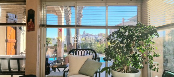 4 bedrooms Villa in Frejus, France No. 295647 12