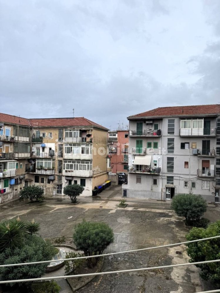 2 bedrooms Apartment in Messina, Italy No. 89849