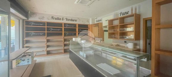 3 rooms Commercial property in Borgosatollo, Italy No. 123423 11