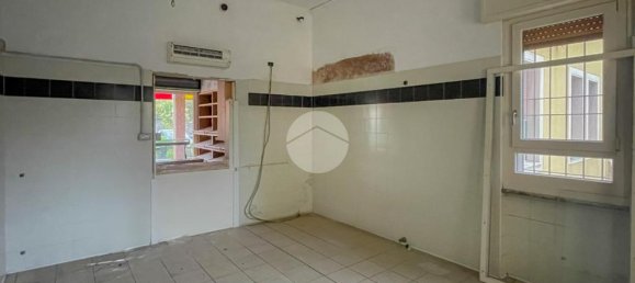 3 rooms Commercial property in Borgosatollo, Italy No. 123423 12