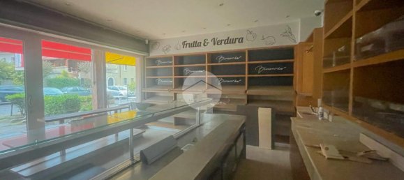 3 rooms Commercial property in Borgosatollo, Italy No. 123423 7