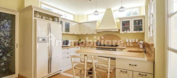 Villa de 5 dormitorios en Forte dei Marmi, Italy No. 38816 27