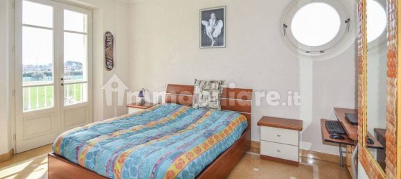 Villa de 5 dormitorios en Forte dei Marmi, Italy No. 38816 26