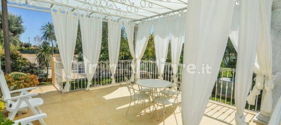 Villa de 5 dormitorios en Forte dei Marmi, Italy No. 38816 29