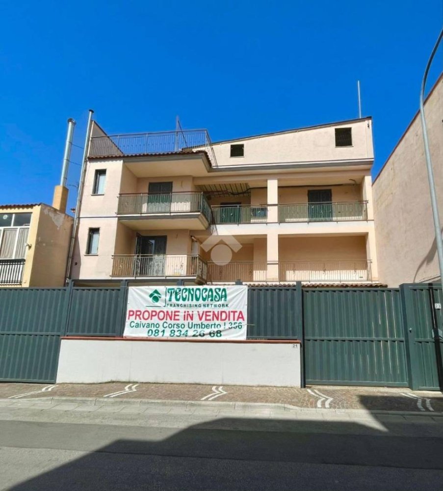 2 bedrooms Duplex in Caivano, Italy No. 333001