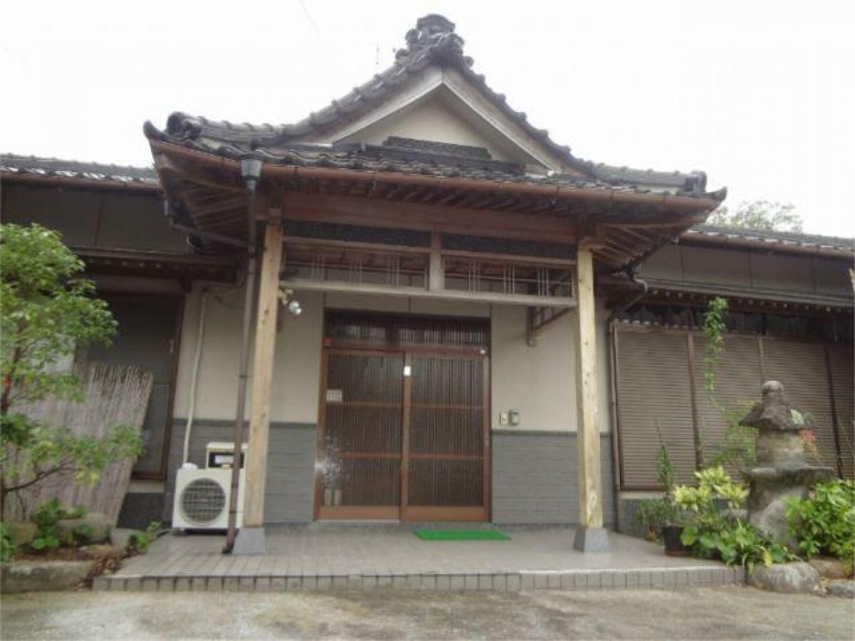 4 bedrooms House in Fukuoka, Japan No. 2562