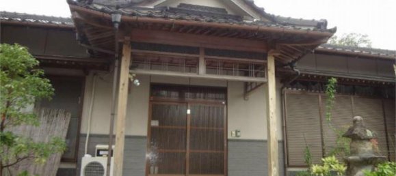 4 bedrooms House in Fukuoka, Japan No. 2562 2