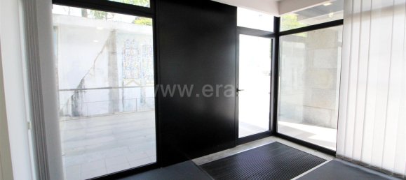 300m² Office in Barcelos, Portugal No. 190499 5