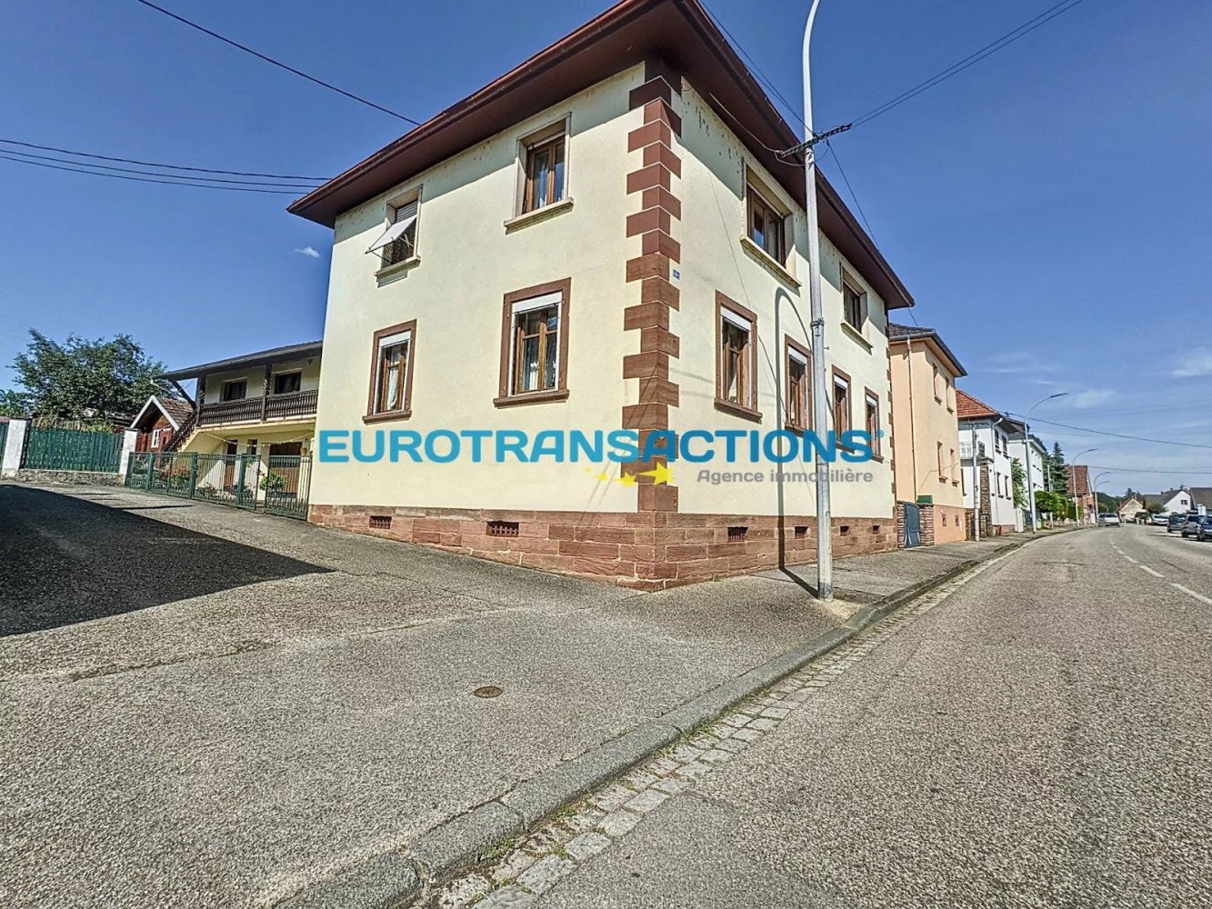 Дом с 7 комнатами в Ба-Рен, Франция № 265887